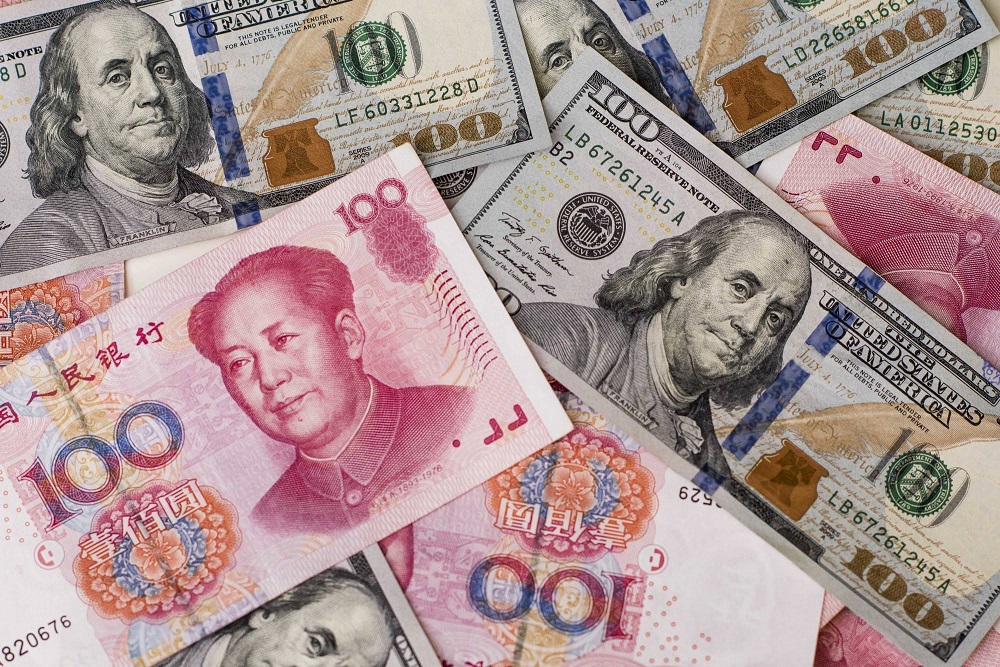 चिनियाँ युआन अमेरिकी डलरको तुलनामा कमजोर    
